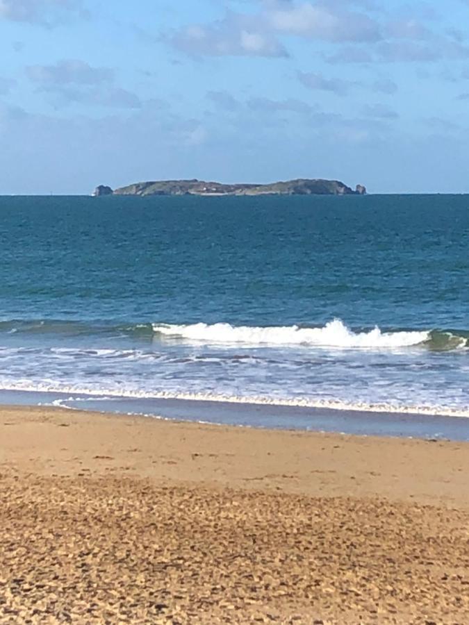 Le Cezembre, Au Pied De La Plage Saint-Malo Exteriér fotografie